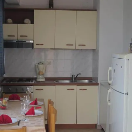 One-bedroom With Terrace With Sea View *