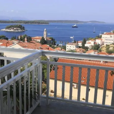 One-bedroom With Terrace With Sea View *